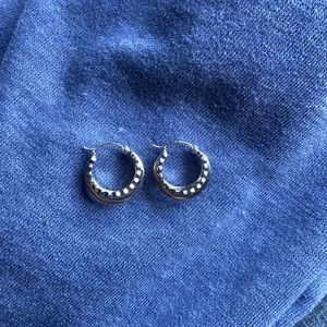 Kendra Scott earrings